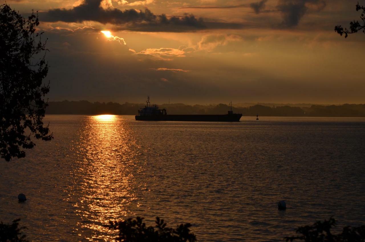Kajuete Holtenau Kiel Bagian luar foto